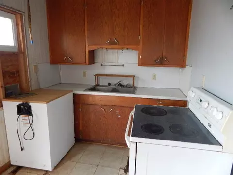 210 W Rio Blanco Ave, Rangely, CO 81648 photo 3