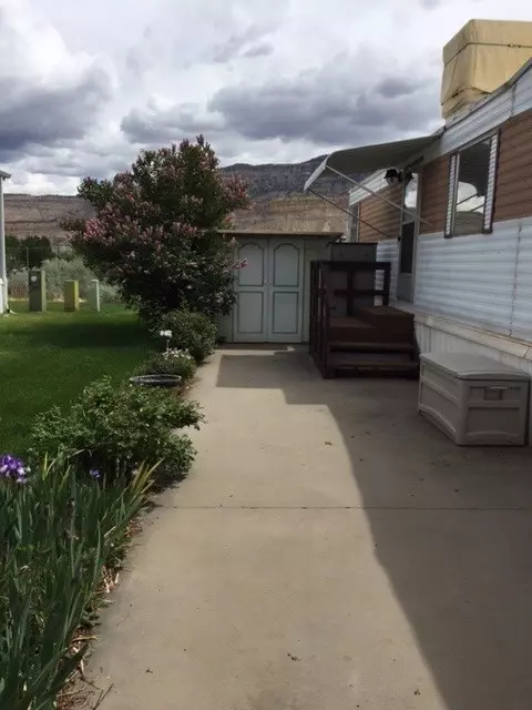 105 E 8th St #3, Palisade, CO 81526 photo 3