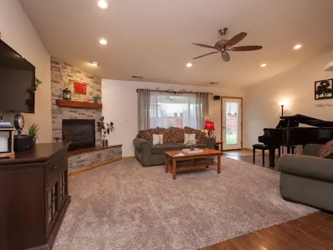 247 Park St, Fruita, CO 81521 photo 2