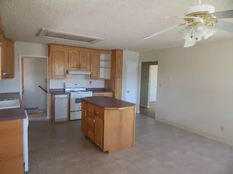 242 Crest St, Rangely, CO 81648 photo 11