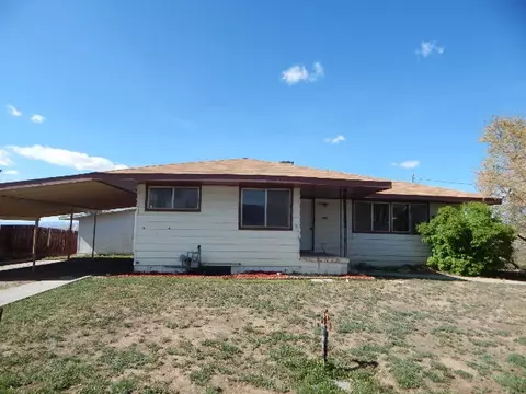 242 Crest St, Rangely, CO 81648 photo 2