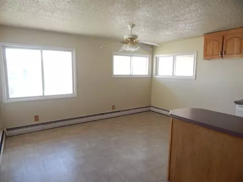 242 Crest St, Rangely, CO 81648 photo 9