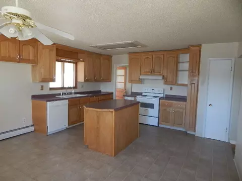 242 Crest St, Rangely, CO 81648 photo 10
