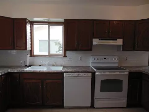 565 E Good Hope Cir #D, Clifton, CO 81520 photo 7