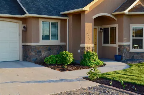 2041 Roma Ave, Fruita, CO 81521 photo 2