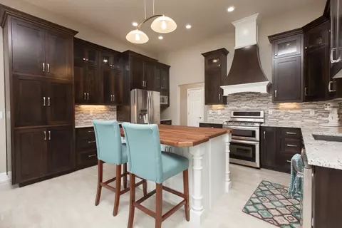 588 Heath Dr, Fruita, CO 81521 photo 2