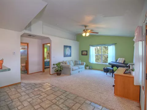 489 Tara Dr, Fruita, CO 81521 photo 4