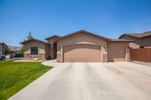 1017 Echo Canyon St, Fruita, CO 81521 photo 1