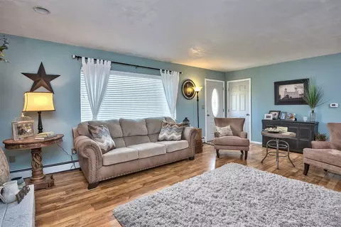 210 W Meadow Ave, Fruita, CO 81521 photo 4