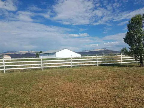 4520 T Rd, De Beque, CO 81630 photo 5