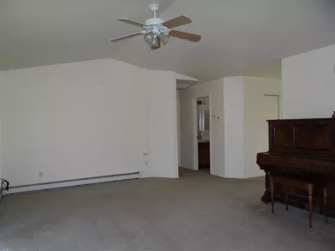 1137 Walnut St, Fruita, CO 81521 photo 2