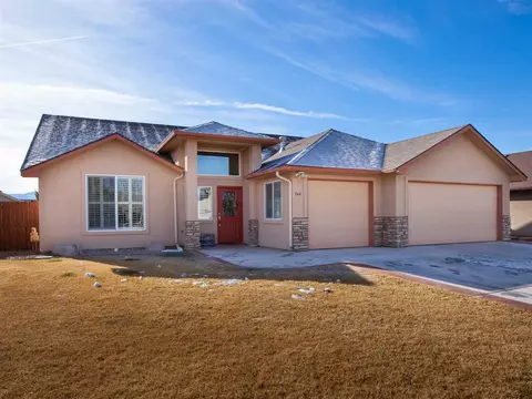 944 Celestite Dr, Fruita, CO 81521 photo 1