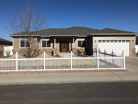 611 Beech Ave, Fruita, CO 81521 photo 1