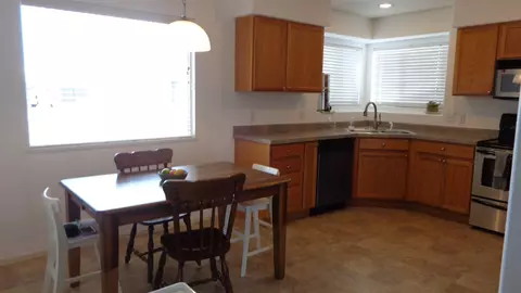 225 Narrow Leaf Dr, Fruita, CO 81521 photo 2