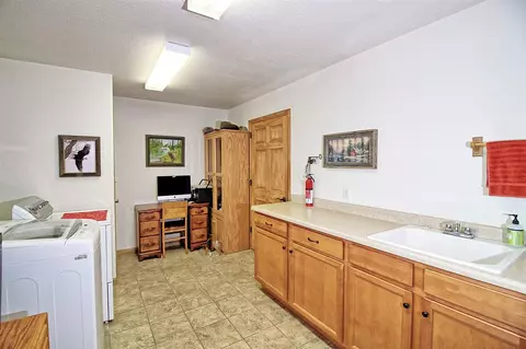 1861 7 Rd, Mack, CO 81525 photo 21
