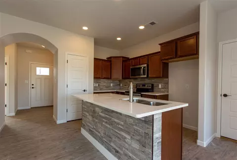 2913 Walnut Ave, Grand Junction, CO 81504 photo 3