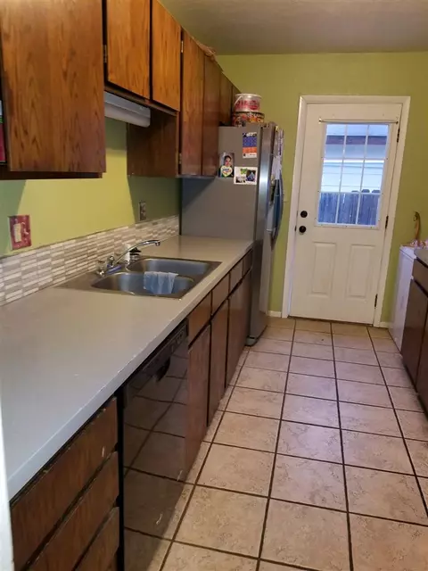 1011 E Harrison Ave, Fruita, CO 81521 photo 8