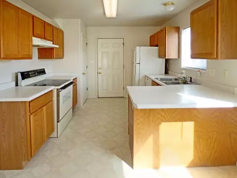 951 E Mccune Ave, Fruita, CO 81521 photo 4