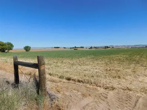 1921 10 Rd, Mack, CO 81525 photo 2