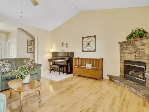 1774 Dell Ct, Fruita, CO 81521 photo 3