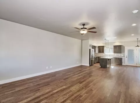 504 E Harrison Ave, Fruita, CO 81521 photo 4