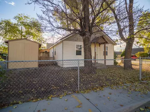 174 S Mesa St, Fruita, CO 81521 photo 2