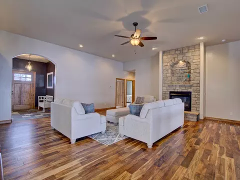 1432 Castle Ct, Fruita, CO 81521 photo 3