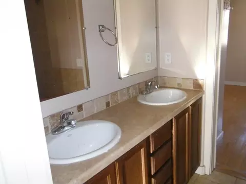 711 E 9th St, Delta, CO 81416 photo 6