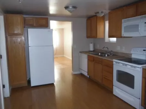 711 E 9th St, Delta, CO 81416 photo 4