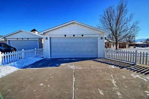 1232 Windsor Park Dr, Fruita, CO 81521 photo 3