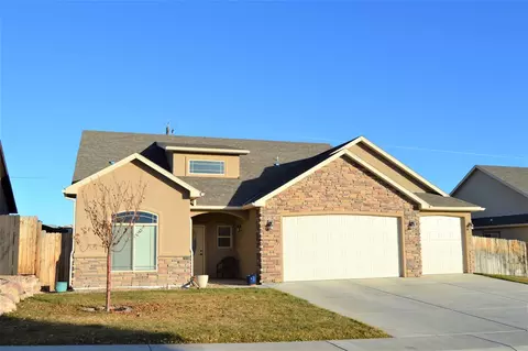 1084 Echo Canyon St, Fruita, CO 81521 photo 1