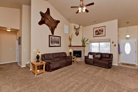 1755 Lucki Dr, Fruita, CO 81521 photo 2