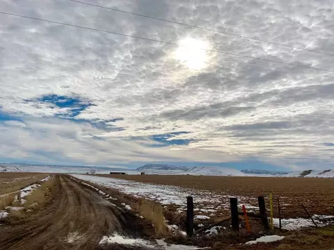 749 R Rd, Mack, CO 81525 photo 1