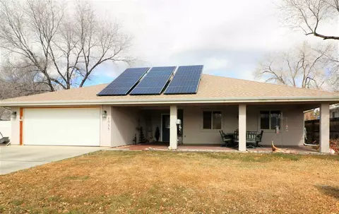 1035 E Cleveland Ave, Fruita, CO 81521 photo 2