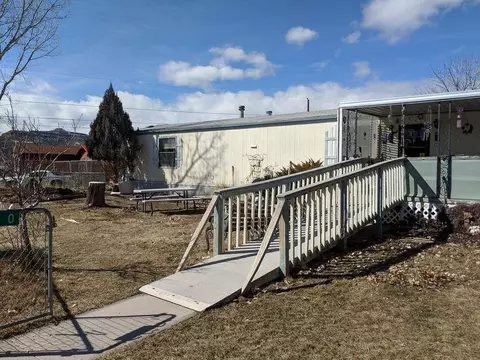 320 W 7th St, De Beque, CO 81630 photo 2