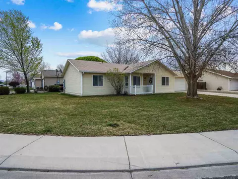 1106 Walnut St, Fruita, CO 81521 photo 5