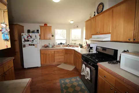 4696 W Rd, De Beque, CO 81630 photo 4