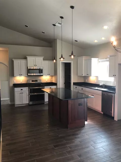 1083 20 Rd, Fruita, CO 81521 photo 5