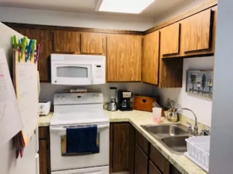 708 E Rio Blanco Ave, Rangely, CO 81648 photo 6