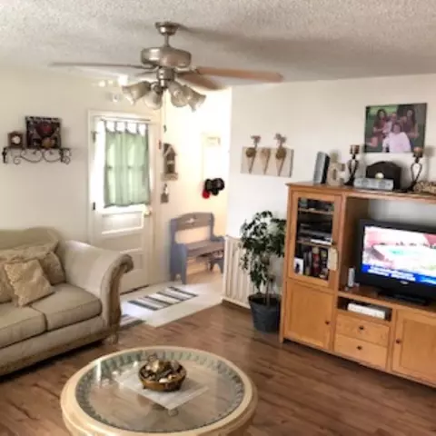 708 E Rio Blanco Ave, Rangely, CO 81648 photo 4