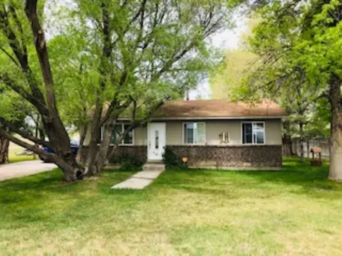 708 E Rio Blanco Ave, Rangely, CO 81648 photo 1