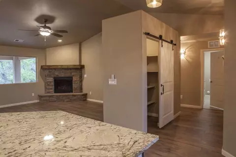 660 SE Stonebridge Dr, Cedaredge, CO 81413 photo 7