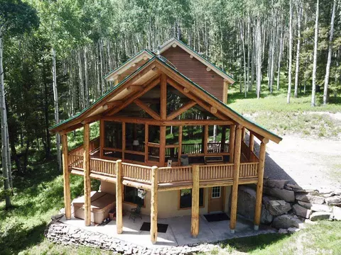 600 Crest Dr, Cimarron, CO 81220 photo 1