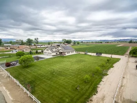 2006 Roma Ave, Fruita, CO 81521 photo 2