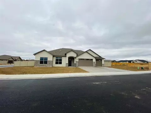 1605 Derby Ct, Fruita, CO 81521 photo 2