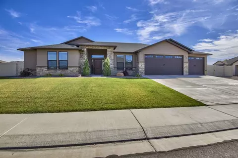 598 Brandon Dr, Fruita, CO 81521 photo 2