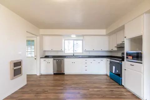 957 E Aspen Ave, Fruita, CO 81521 photo 5