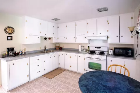 2403 E Main St, Rangely, CO 81648 photo 8
