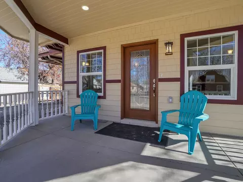 126 S Apple St, Fruita, CO 81521 photo 3