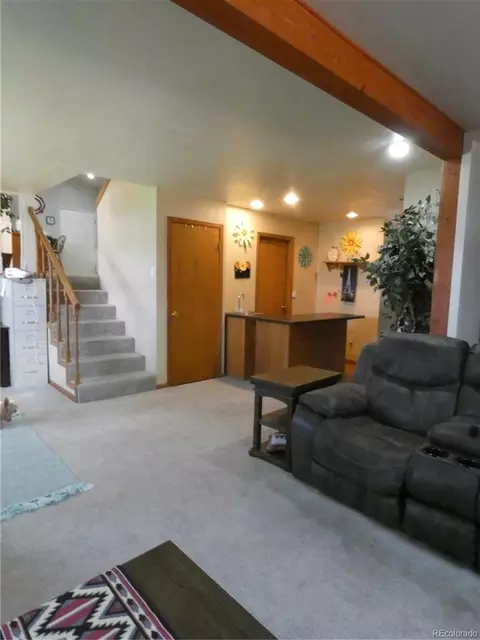 1421 La Mesa Cir, Rangely, CO 81648 photo 6